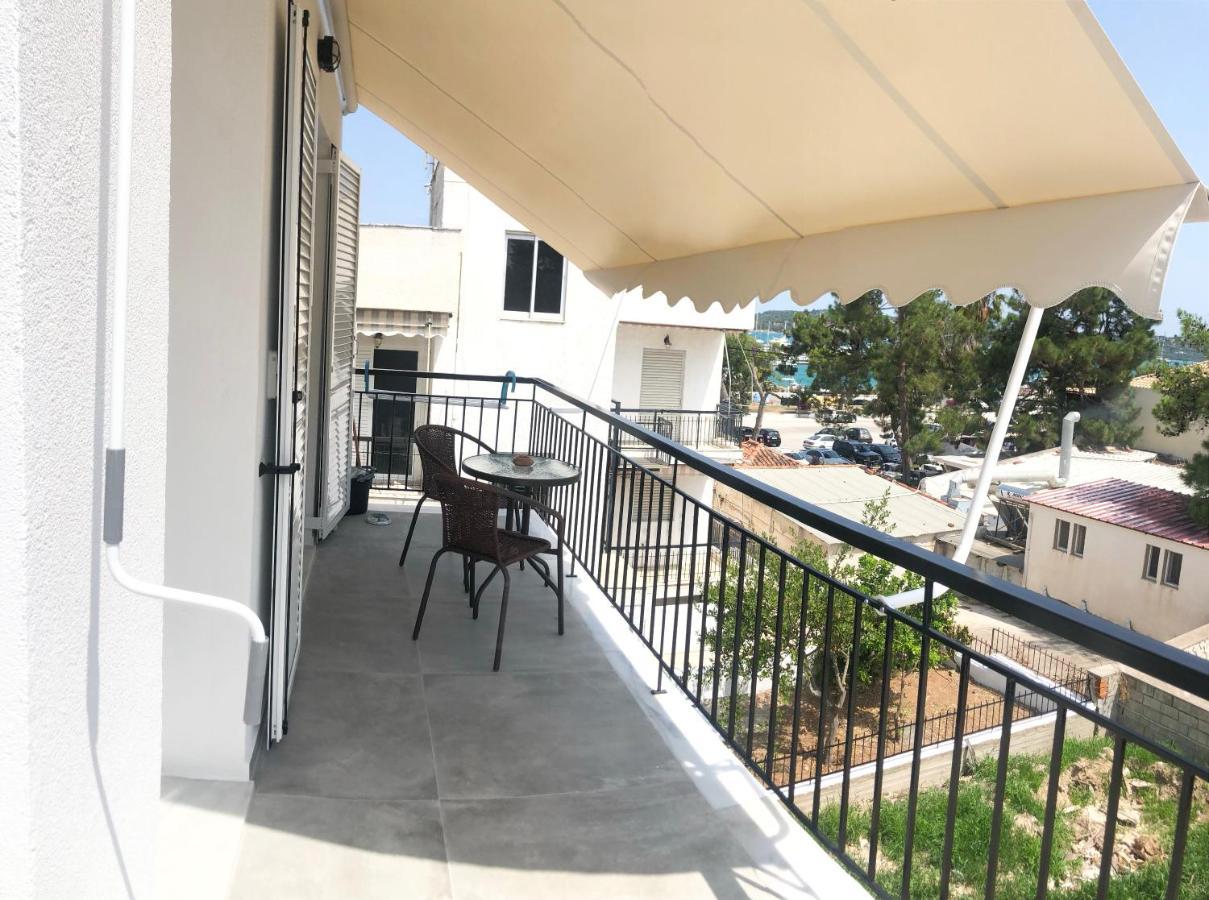 Apartmán Μανολια Porto Cheli Exteriér fotografie